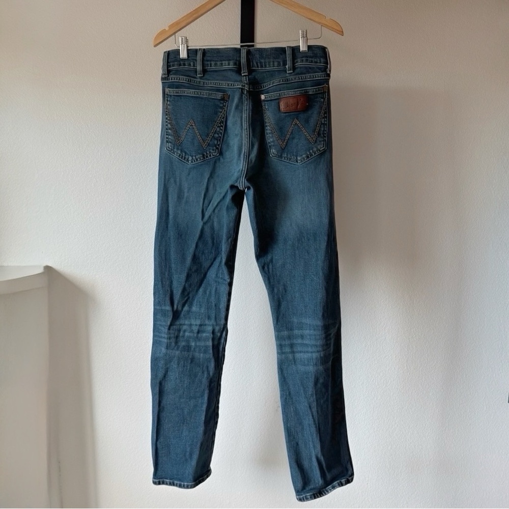 Men’s Retro Slim Straight Wranglers (32/24) - Picture 2 of 6